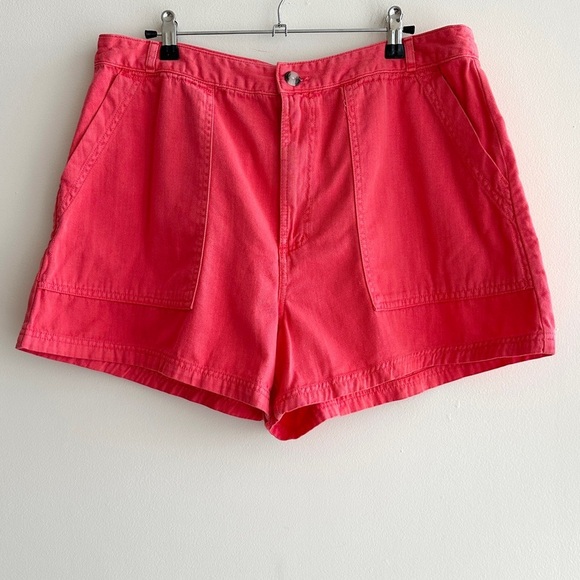 Universal Threads Women's Dusty Red Cotton Shorts, Size 14 - Picture 1 of 16